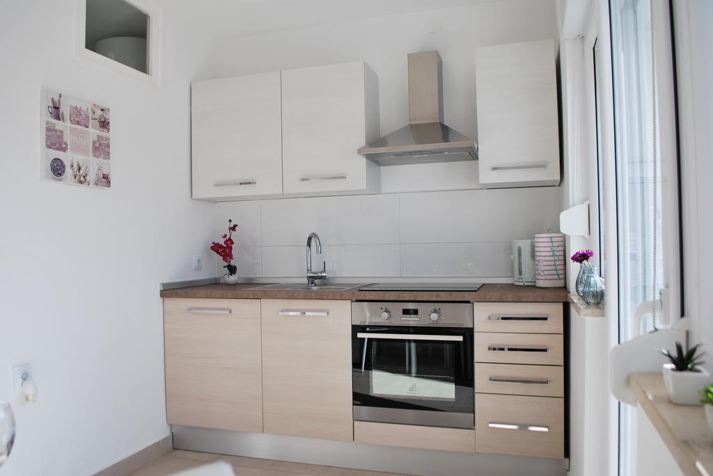 Apartment Beauty プーラ エクステリア 写真